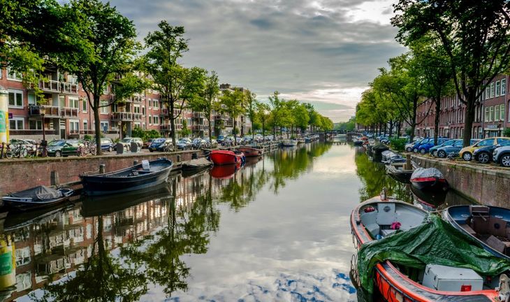 Amsterdam traders caution against post-Brexit moves to Holland